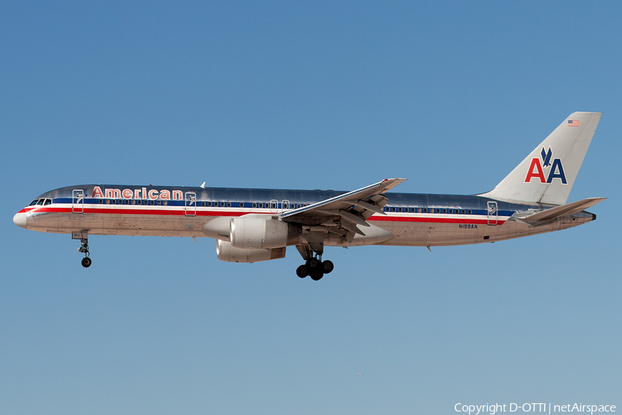 American Airlines Boeing 757-223 (N199AN) | Photo 181061