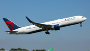 Delta Air Lines Boeing 767-322(ER) (N199DN) at  Brussels - International, Belgium