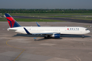 Delta Air Lines Boeing 767-322(ER) (N199DN) at  Dusseldorf - International, Germany