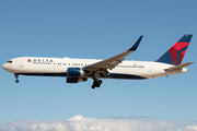Delta Air Lines Boeing 767-322(ER) (N199DN) at  Las Vegas - Harry Reid International, United States