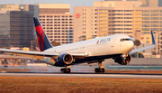 Delta Air Lines Boeing 767-322(ER) (N199DN) at  Los Angeles - International, United States