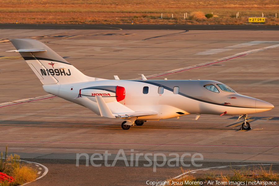 (Private) Honda HA-420 HondaJet (N199HJ) | Photo 181762