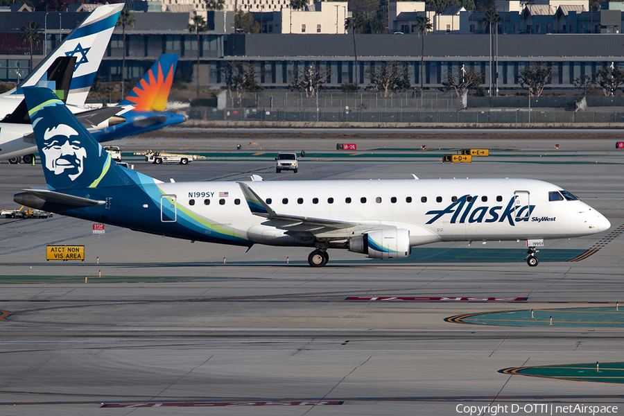 Alaska Airlines (Skywest) Embraer ERJ-175LR (ERJ-170-200LR) (N199SY) | Photo 539423