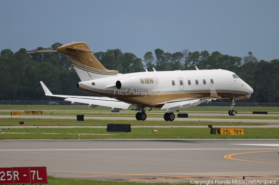 Hendrick Motorsports Bombardier BD-100-1A10 Challenger 300 (N1RH) | Photo 549447