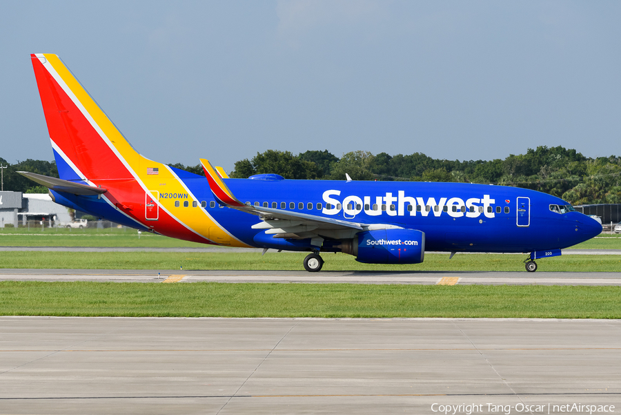 Southwest Airlines Boeing 737-7H4 (N200WN) | Photo 660982