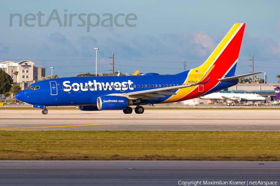 Southwest Airlines Boeing 737-7H4 (N201LV) | Photo 603161