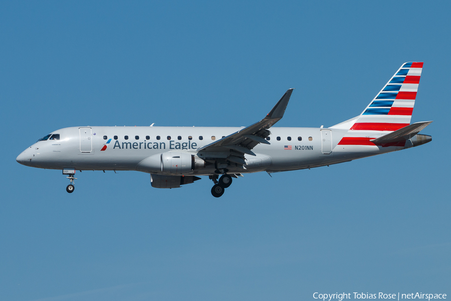 American Eagle (Compass Airlines) Embraer ERJ-175LR (ERJ-170-200LR) (N201NN) | Photo 299637
