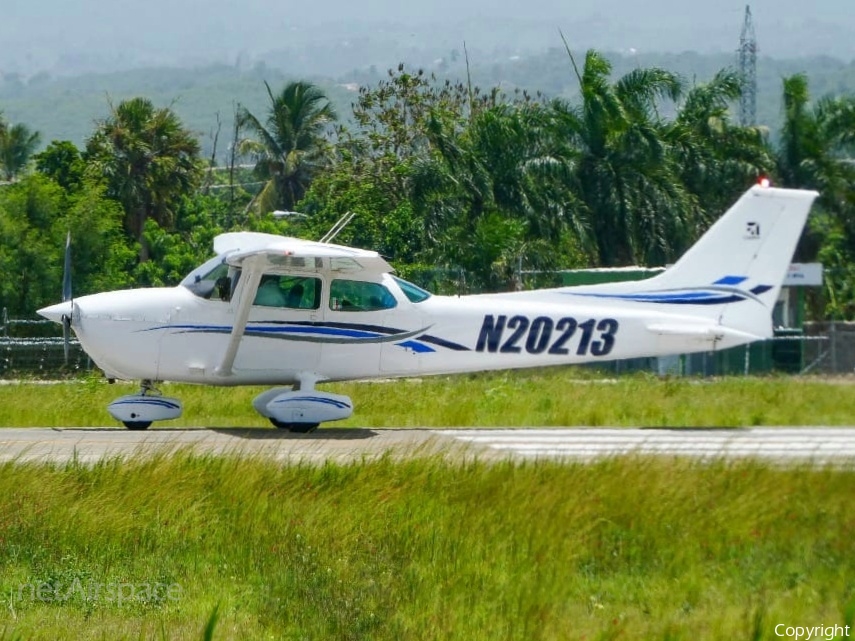 (Private) Cessna 172M Skyhawk (N20213) | Photo 393252