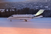 NetJets Bombardier CL-600-2B16 Challenger 650 (N202QS) at  Kelowna - International, Canada