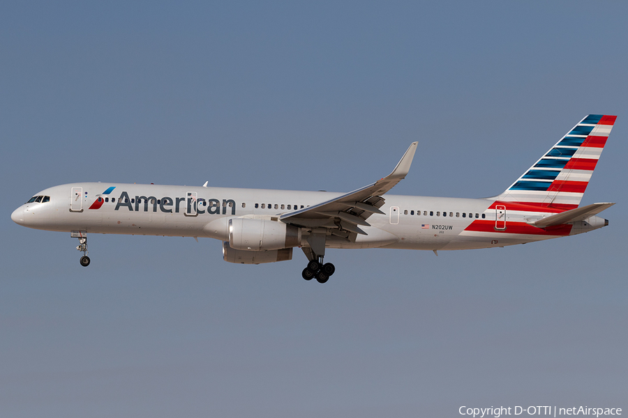 American Airlines Boeing 757-2B7 (N202UW) | Photo 201761