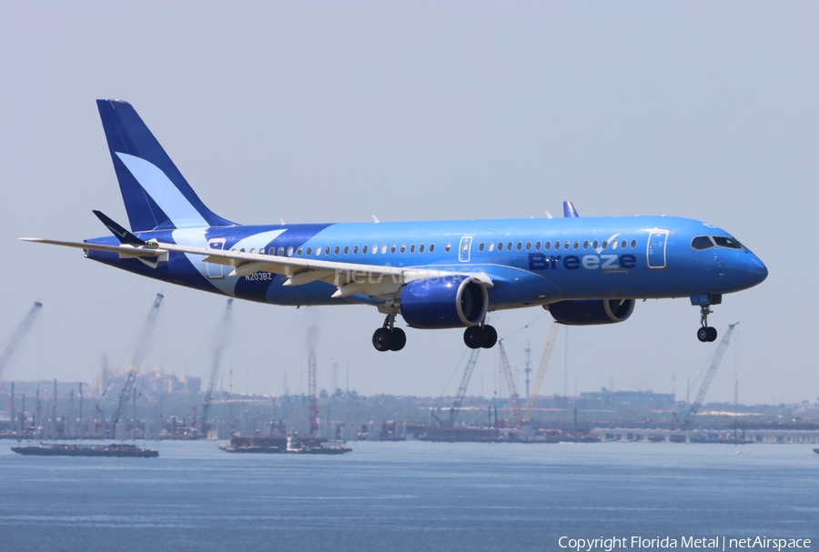 Breeze Airways Airbus A220-300 (N203BZ) | Photo 569568