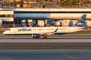 JetBlue Airways Embraer ERJ-190AR (ERJ-190-100IGW) (N203JB) at  New York - John F. Kennedy International, United States