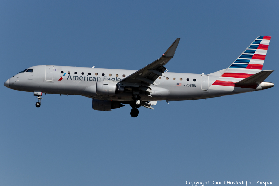 American Eagle (Compass Airlines) Embraer ERJ-175LR (ERJ-170-200LR) (N203NN) | Photo 446764