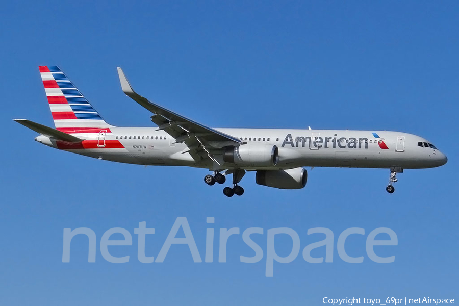 American Airlines Boeing 757-23N (N203UW) | Photo 68623