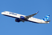 JetBlue Airways Airbus A321-271NX (N2043J) at  New York - John F. Kennedy International, United States