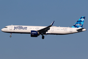 JetBlue Airways Airbus A321-271NX (N2044J) at  New York - John F. Kennedy International, United States