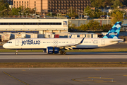 JetBlue Airways Airbus A321-271NX (N2047J) at  New York - John F. Kennedy International, United States