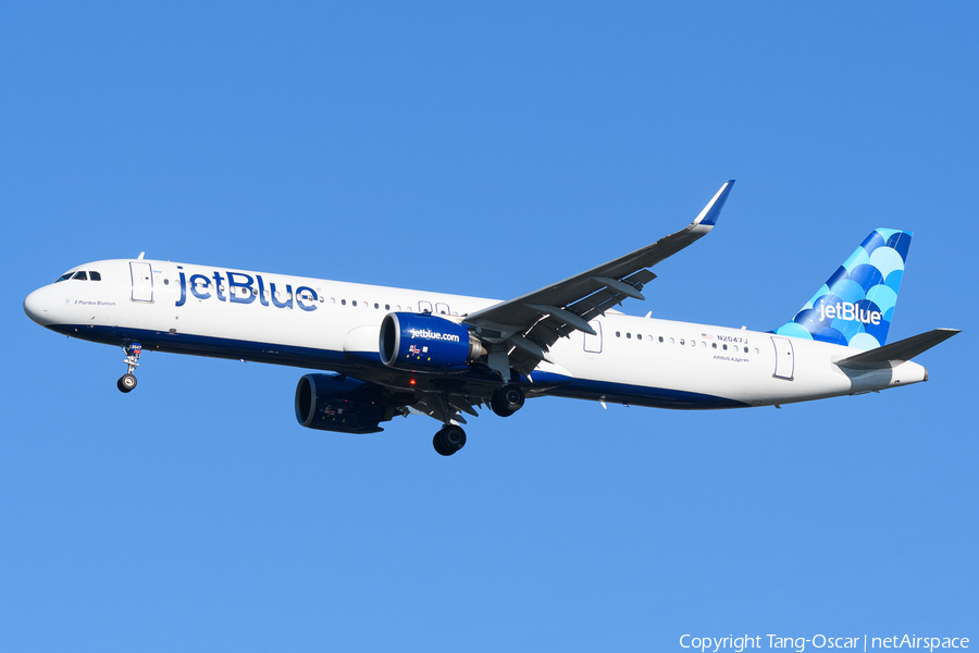 JetBlue Airways Airbus A321-271NX (N2047J) | Photo 590396