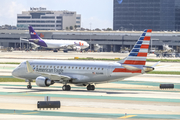 American Eagle (Envoy) Embraer ERJ-175LR (ERJ-170-200LR) (N204NN) at  Los Angeles - International, United States