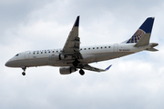 United Express (SkyWest Airlines) Embraer ERJ-175LR (ERJ-170-200LR) (N204SY) at  Chicago - O'Hare International, United States