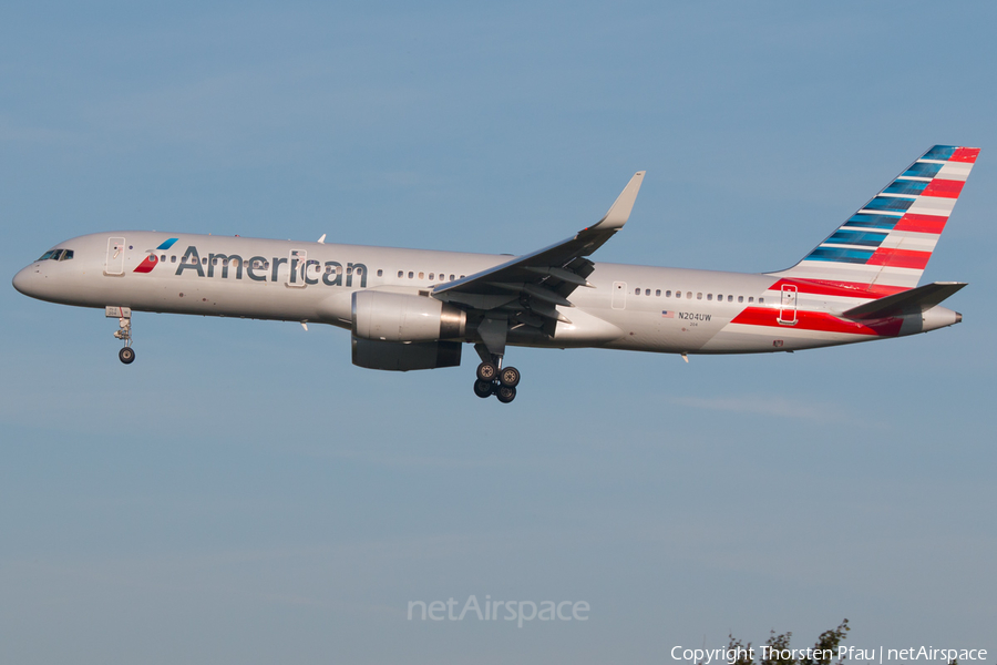 American Airlines Boeing 757-23N (N204UW) | Photo 82052