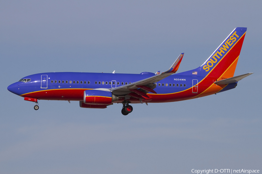 Southwest Airlines Boeing 737-7H4 (N204WN) | Photo 425710