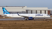 JetBlue Airways Airbus A321-271NX (N2060J) at  Hamburg - Finkenwerder, Germany