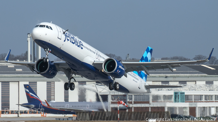 JetBlue Airways Airbus A321-271NX (N2060J) | Photo 432864