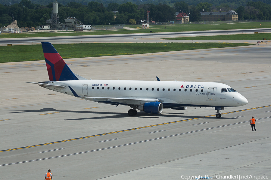 Delta Connection (Shuttle America) Embraer ERJ-175LR (ERJ-170-200LR) (N206JQ) | Photo 117711