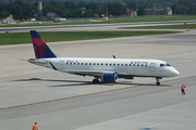 Delta Connection (Shuttle America) Embraer ERJ-175LR (ERJ-170-200LR) (N206JQ) at  Minneapolis - St. Paul International, United States