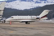 NetJets Bombardier CL-600-2B16 Challenger 650 (N206QS) at  Kelowna - International, Canada