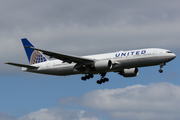United Airlines Boeing 777-222(ER) (N206UA) at  London - Heathrow, United Kingdom