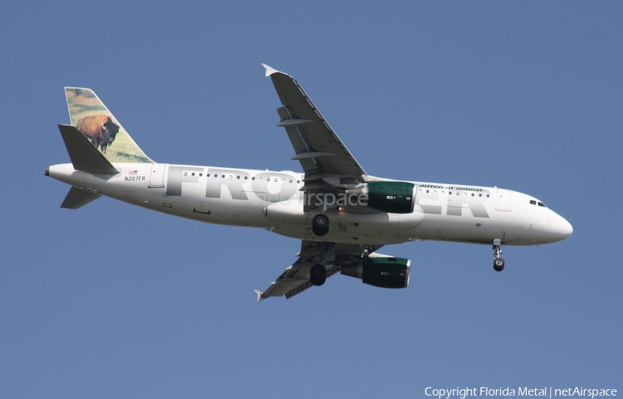 Frontier Airlines Airbus A320-214 (N207FR) | Photo 327805