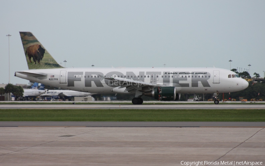 Frontier Airlines Airbus A320-214 (N207FR) | Photo 327806