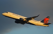 Delta Connection (Shuttle America) Embraer ERJ-175LR (ERJ-170-200LR) (N207JQ) at  Richmond - International, United States