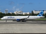 JetBlue Airways Airbus A321-271NX (N2086J) at  San Juan - Luis Munoz Marin International, Puerto Rico