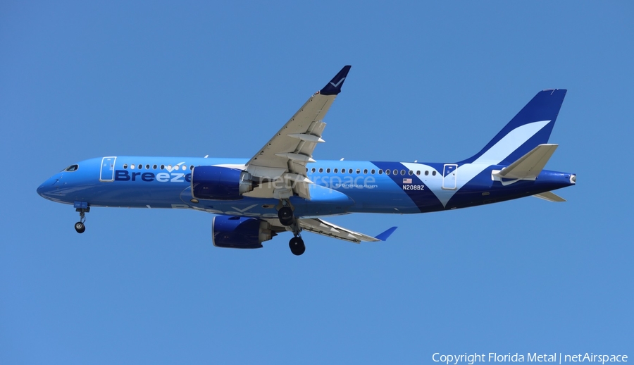 Breeze Airways Airbus A220-300 (N208BZ) | Photo 569596