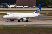 United Express (SkyWest Airlines) Embraer ERJ-175LR (ERJ-170-200LR) (N208SY) at  Houston - George Bush Intercontinental, United States