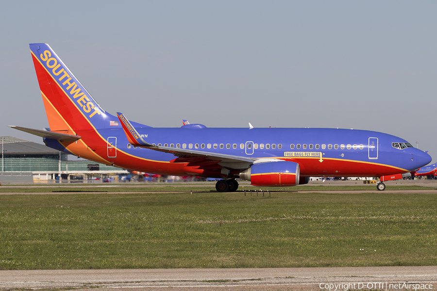 Southwest Airlines Boeing 737-7H4 (N208WN) | Photo 535937