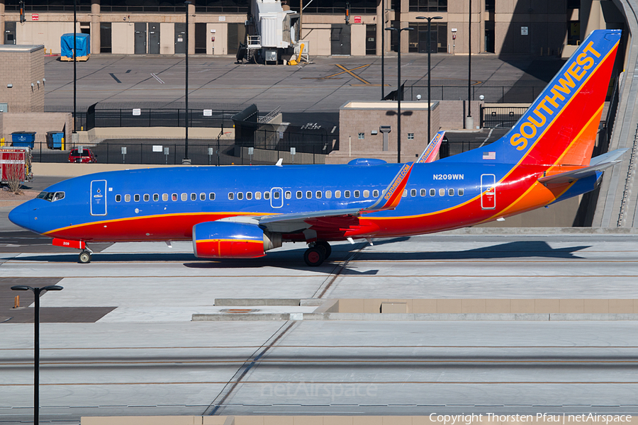 Southwest Airlines Boeing 737-7H4 (N209WN) | Photo 61451