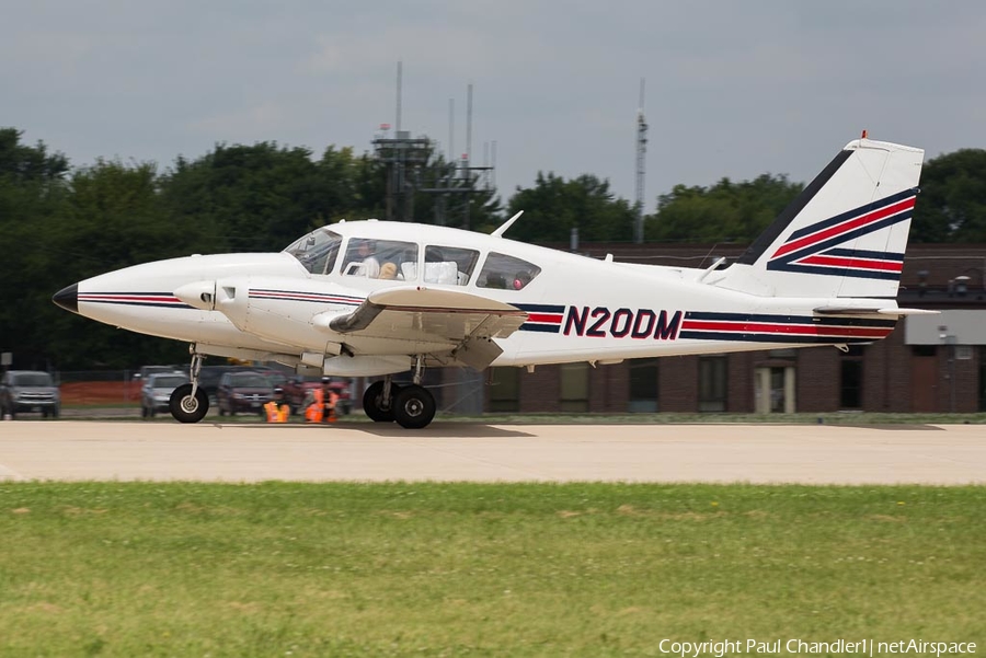 (Private) Piper PA-23-250 Aztec E (N20DM) | Photo 182798