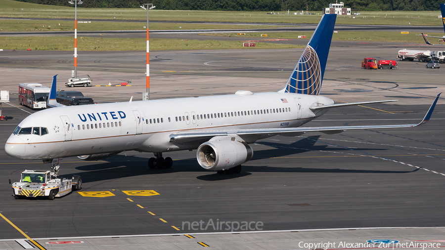 United Airlines Boeing 757-224 (N21108) | Photo 245439
