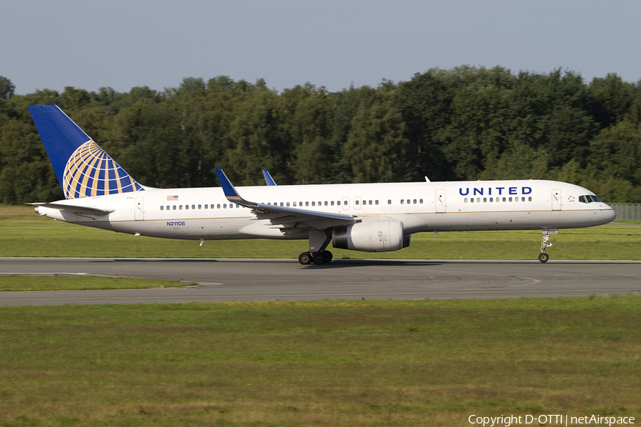 United Airlines Boeing 757-224 (N21108) | Photo 365261