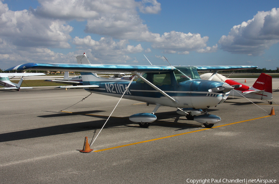 (Private) Cessna 150L (N211DA) | Photo 489638