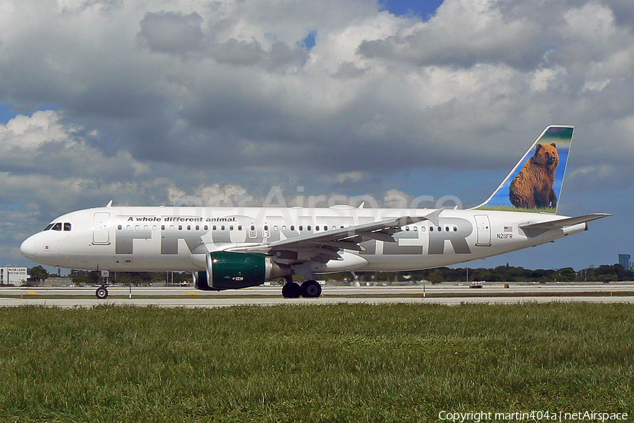 Frontier Airlines Airbus A320-214 (N211FR) | Photo 14273