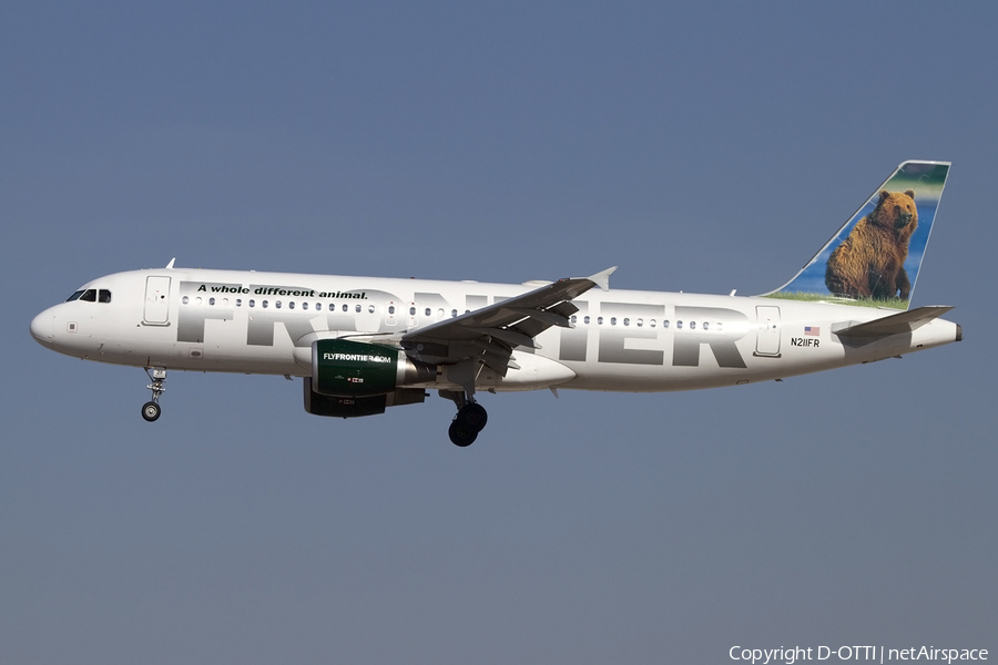 Frontier Airlines Airbus A320-214 (N211FR) | Photo 424662