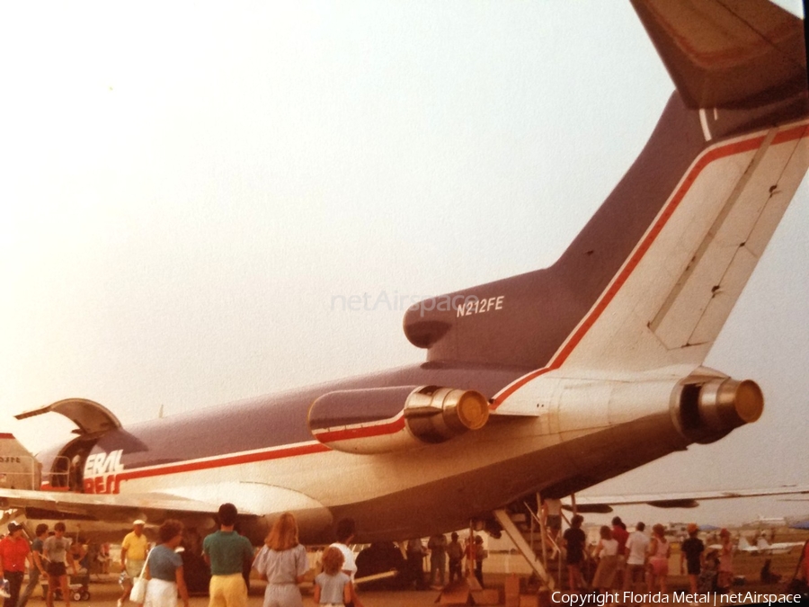 FedEx Boeing 727-2S2F(Adv) (N212FE) | Photo 569634