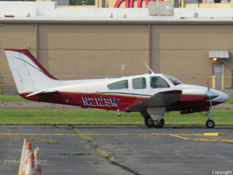 (Private) Beech Baron 95-B55 (T-42A) (N212SM) | Photo 471381