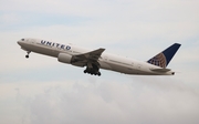 United Airlines Boeing 777-222 (N212UA) at  Los Angeles - International, United States