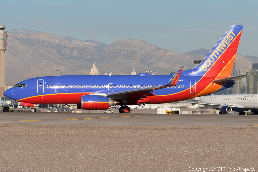 Southwest Airlines Boeing 737-7H4 (N212WN) | Photo 196142